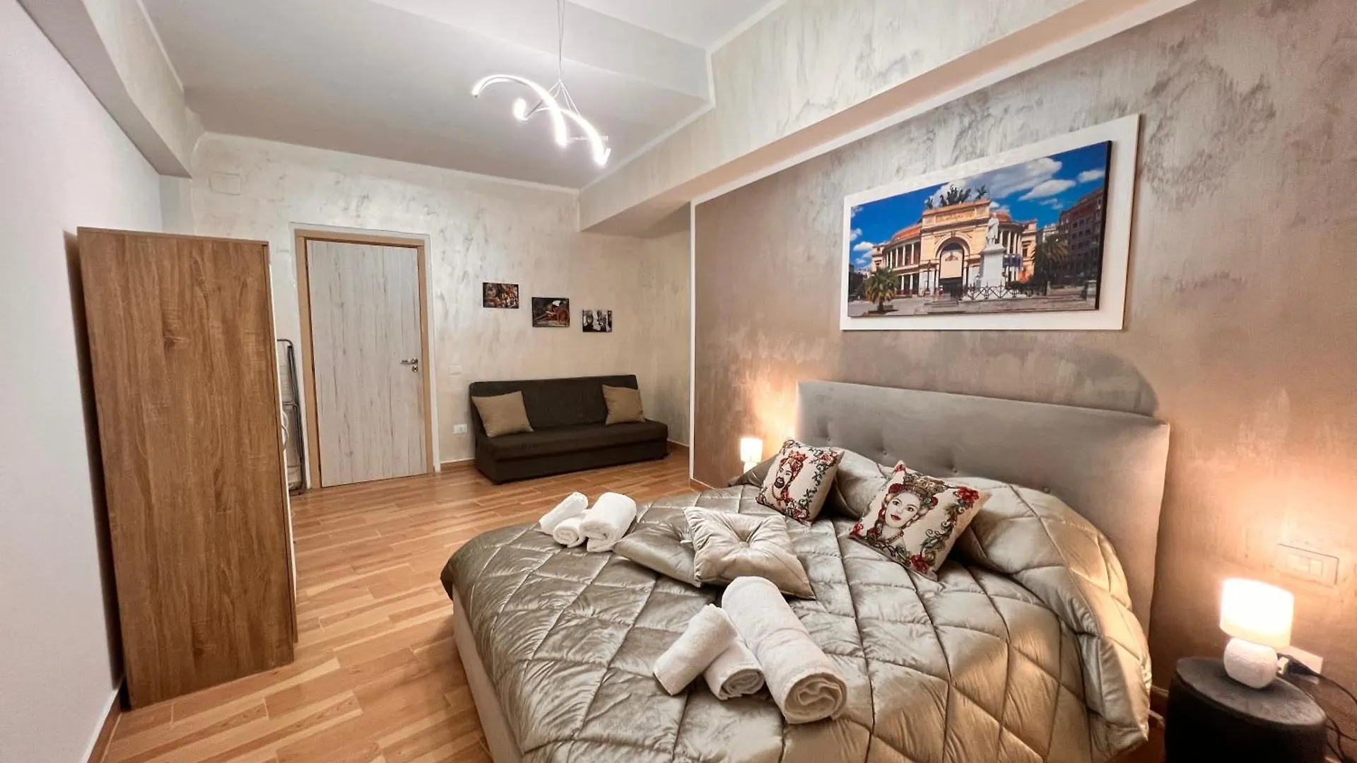 Monteleone Centro Apartment Palermo