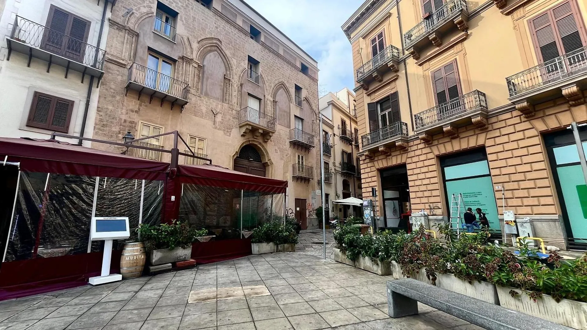 Monteleone Centro Apartment Palermo 0*,  Italy