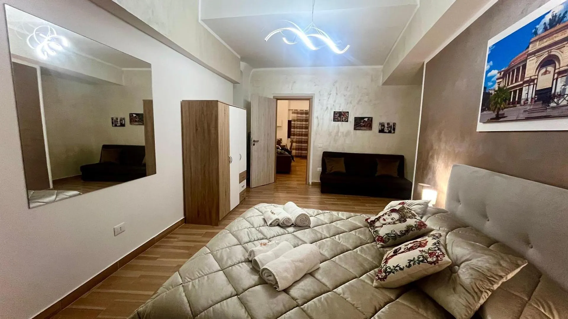 Monteleone Centro Apartment Palermo Itálie